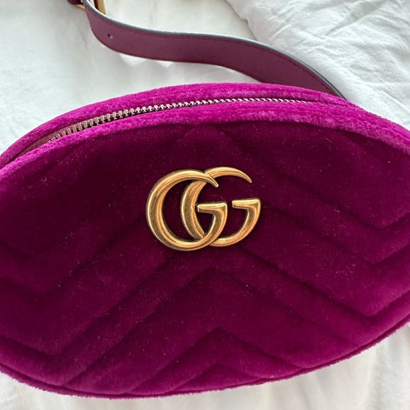 Gucci GG marmont Belt Bag - Picture 2 of 9